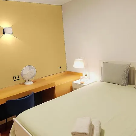Modern 4-bedroom In Bairro Alto, * Lisbon